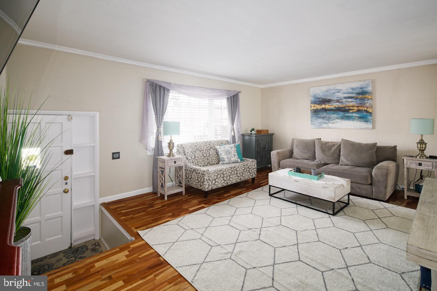 12116 Ranier Road Philadelphia, PA 19154 - Photo 3 of 30