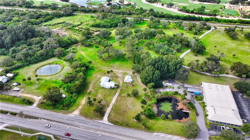 9185 Highway 1 Sebastian, FL 32958 - Photo 20 of 30 a view of a garden with plants