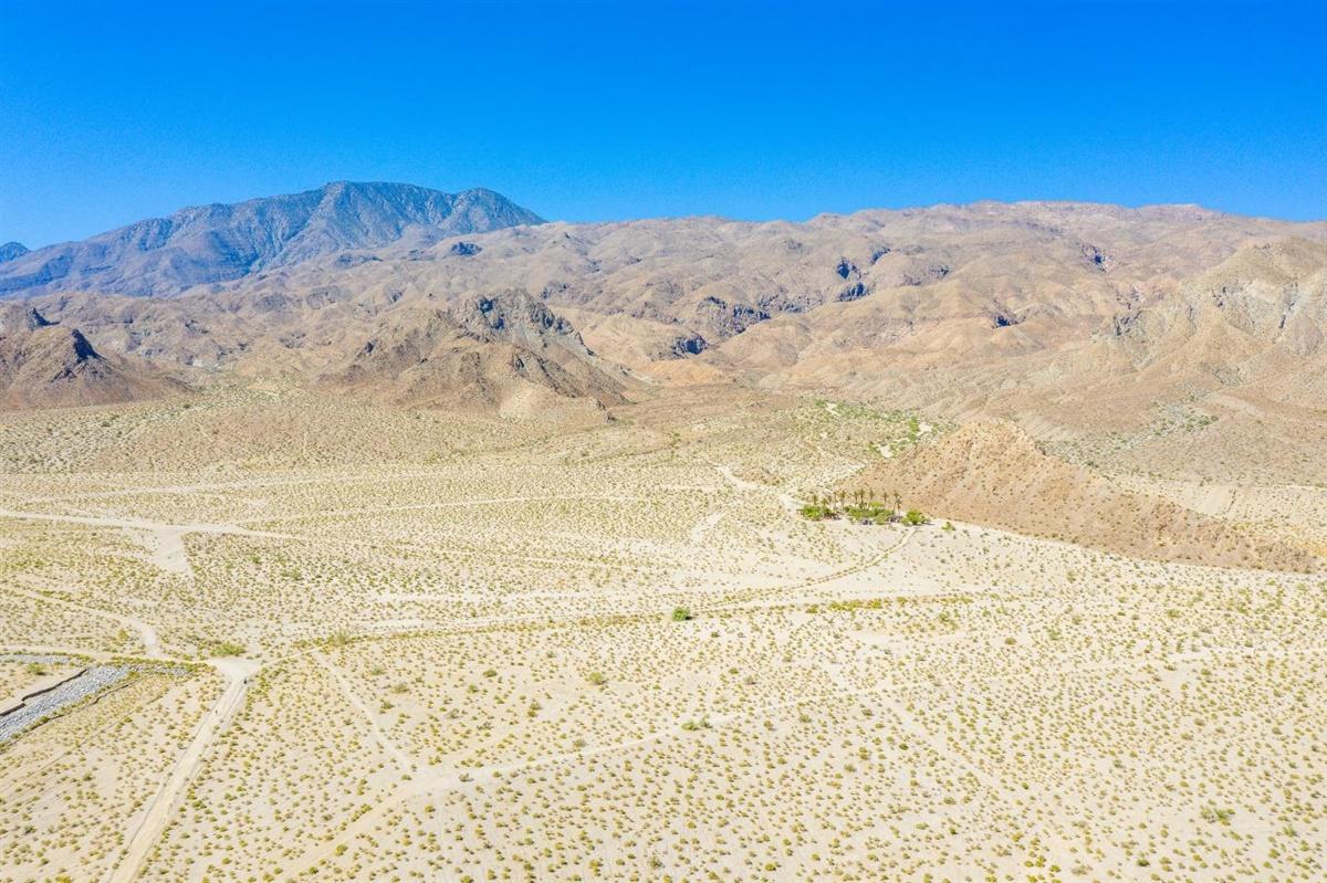 52695 Avenida Bermudas La Quinta, CA 92253 - Photo 11 of 49 a view of a snow on the beach