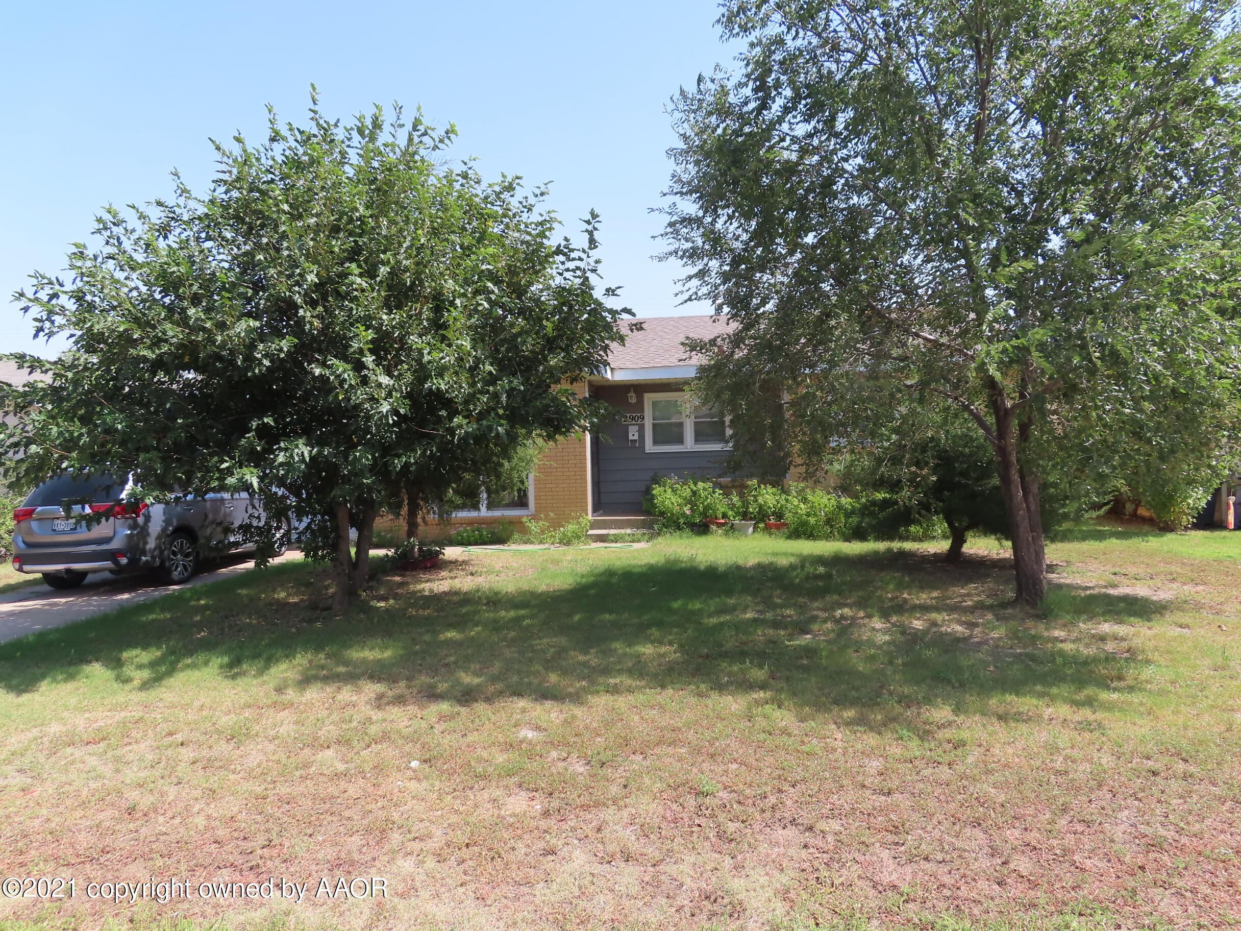 2909 South Marrs Street Amarillo, TX 79103 - Photo 2 of 2 IMG_0870