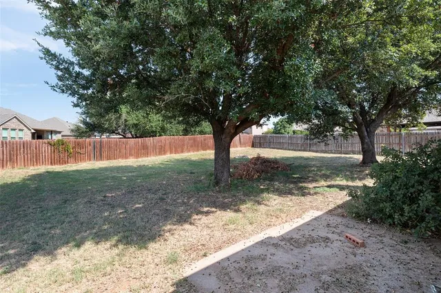 $315,000 | 3018 Stroll Drive, Granbury, TX 76049