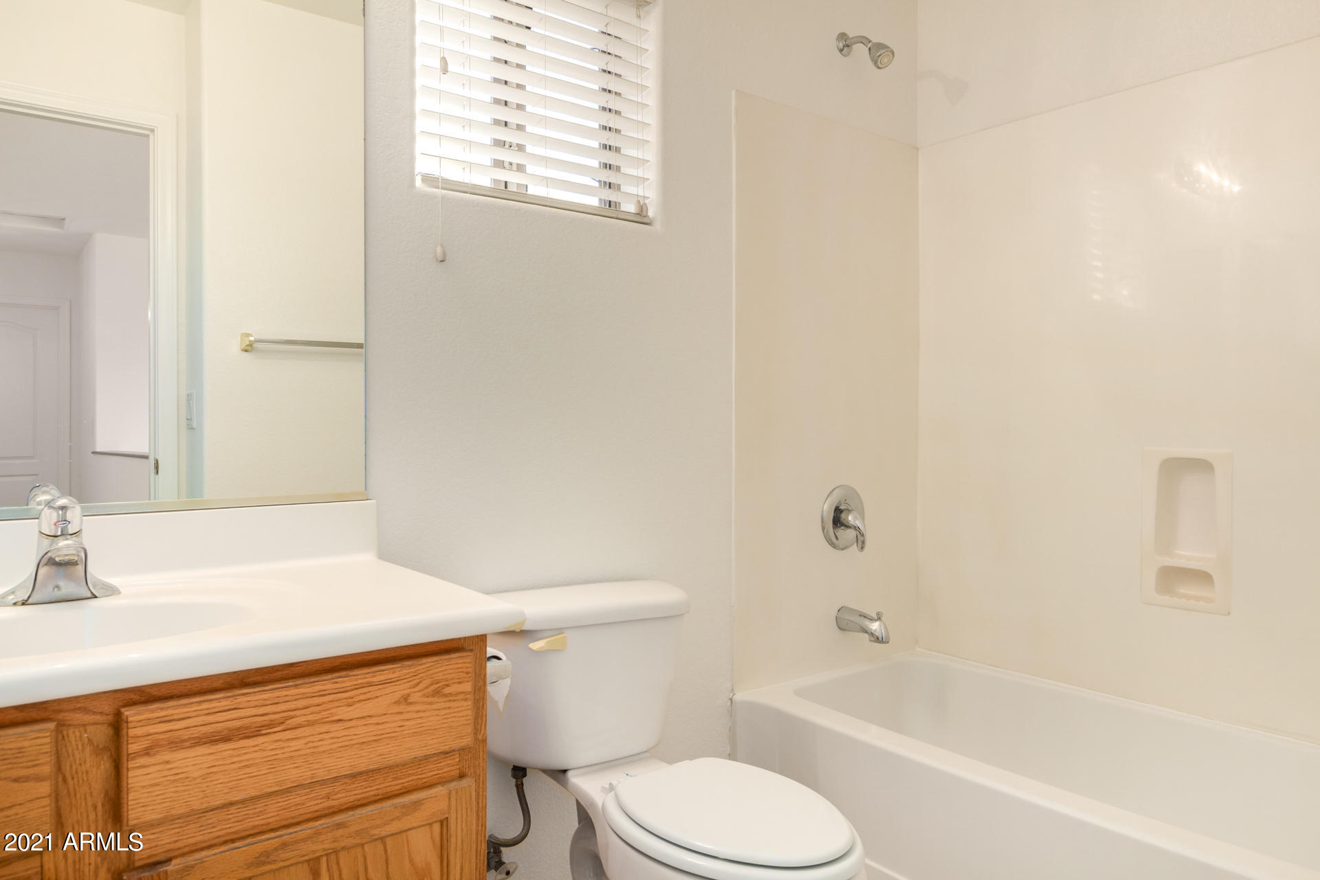 2514 West Red Fox Road Phoenix, AZ 85085 - Photo 19 of 34 0018-RedFox-18
