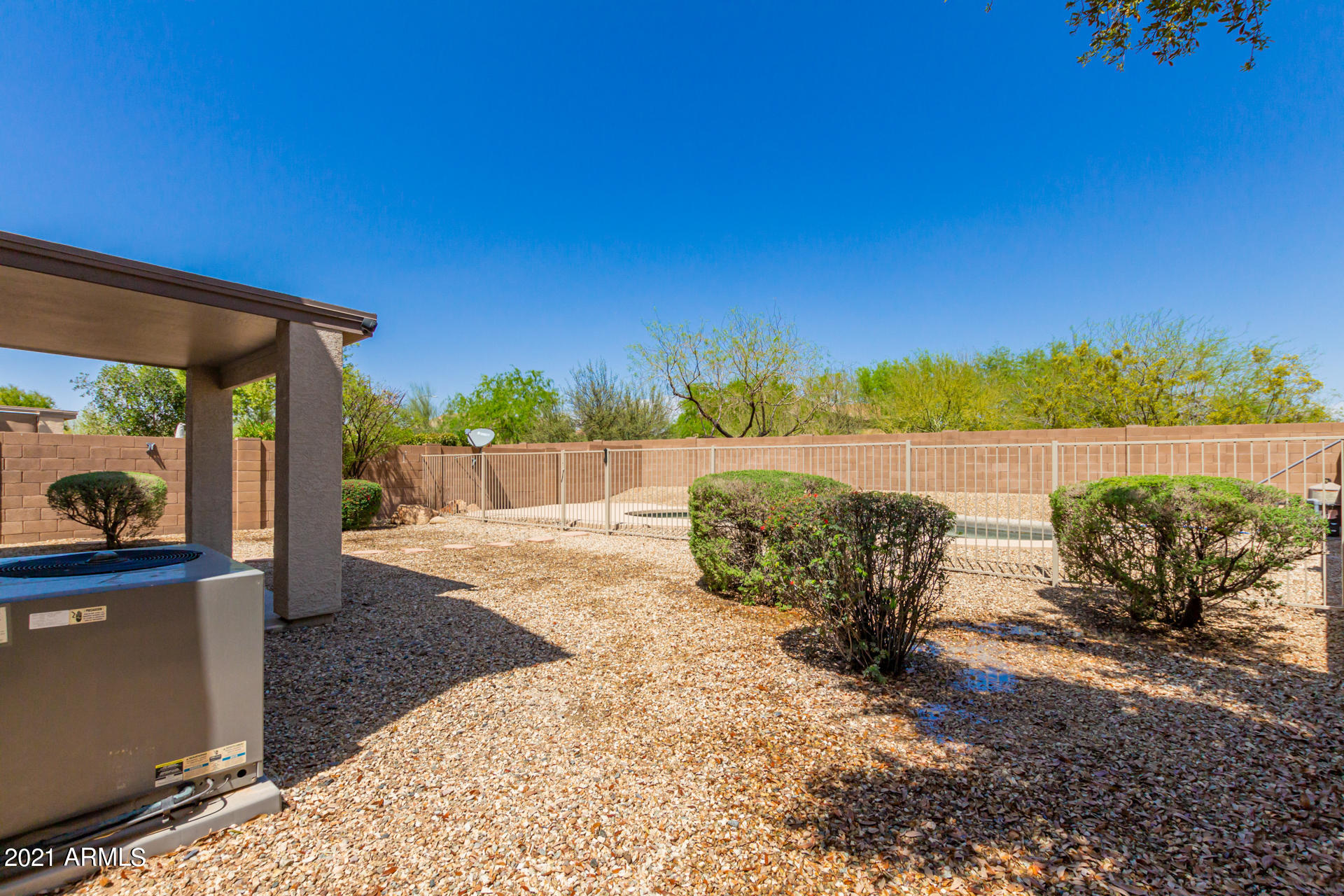 2514 West Red Fox Road Phoenix, AZ 85085 - Photo 33 of 34 0028-RedFox-28