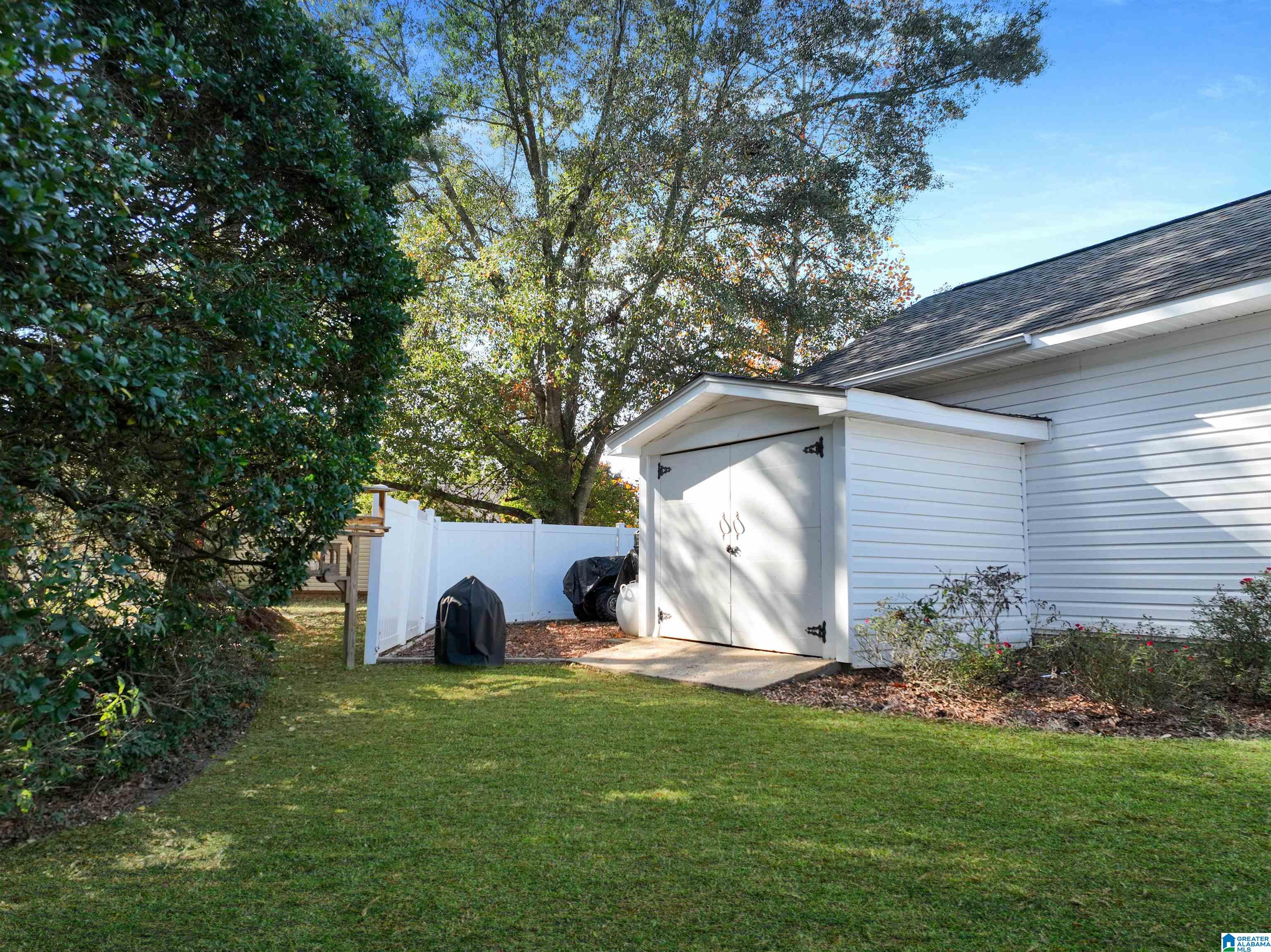 3017 Yellow Leaf Road Clanton, AL 35045 - Photo 36 of 40