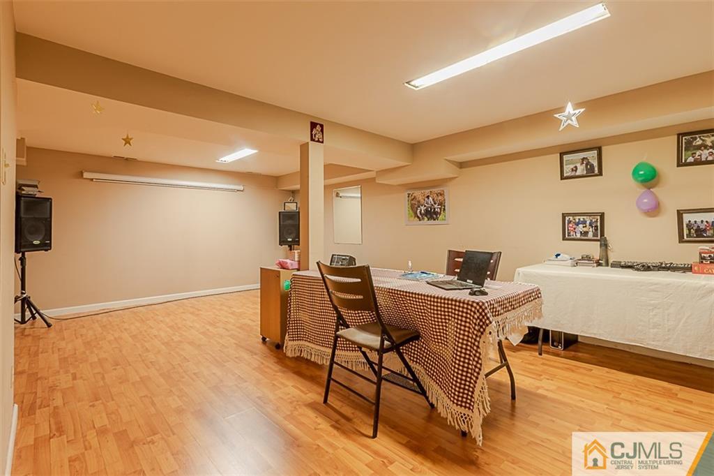 346 Rahway Road Edison, NJ 08820 - Photo 30 of 32 Gallery Image 30