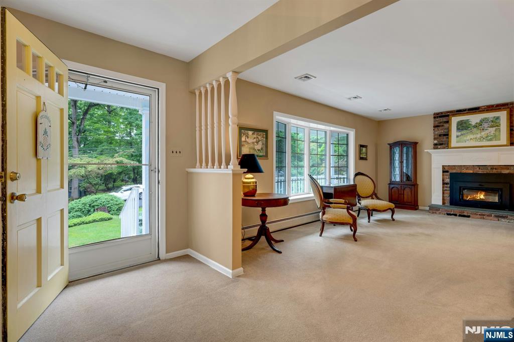 50 Rockledge Road Montville, NJ 07045 - Photo 5 of 36 Gallery Image 5