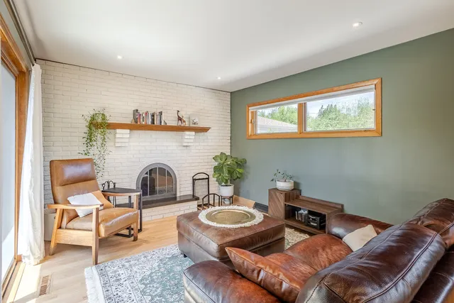 $5,800 | 715 Lamon Avenue, Wilmette, IL 60091