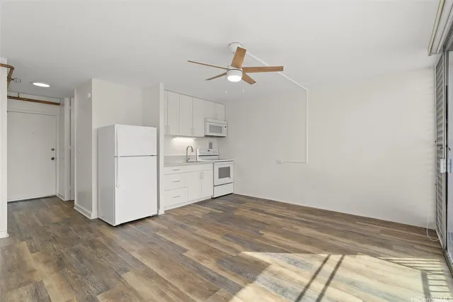 $1,550 | 1650 Kanunu Street, Unit 1213, Honolulu, HI 96814