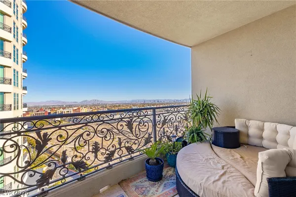 $9,000 | 9103 Alta Drive, Unit 807, Las Vegas, NV 89145