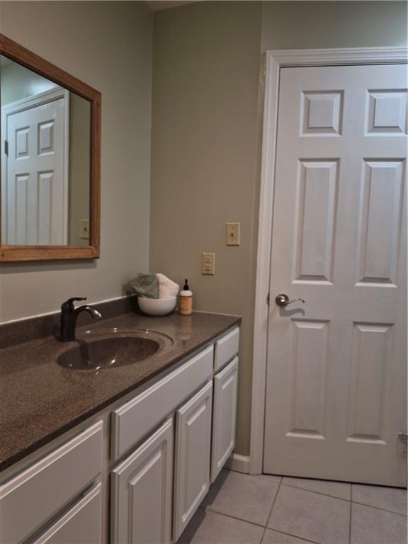117 Cowpath Road Aliquippa, PA 15001 - Photo 23 of 50 FIRST FLOOR FULL BATH