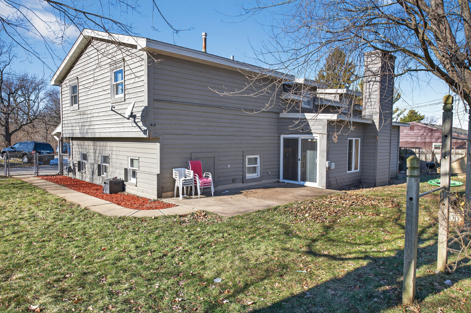 6606 Silver Lake Road Cary, IL 60013 - Photo 3 of 33