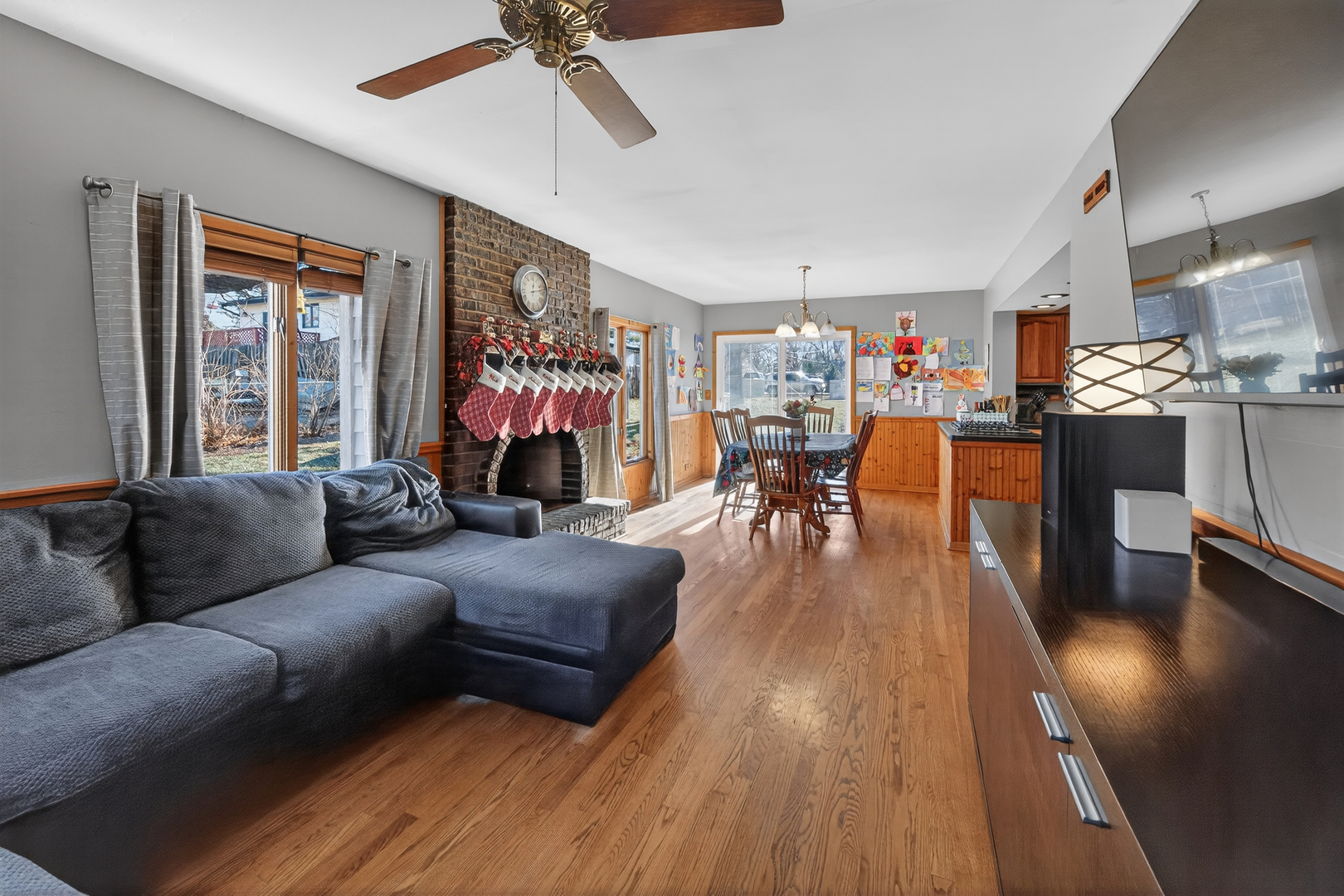 6606 Silver Lake Road Cary, IL 60013 - Photo 7 of 33