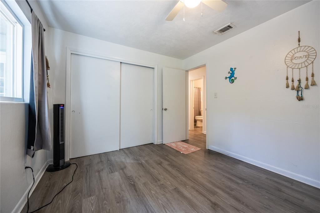 749 Northwest 34th Street Gainesville, FL 32607 - Photo 33 of 40