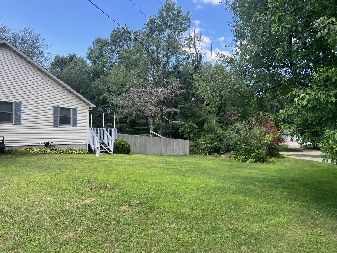 3762 West Hansen Road Ludington, MI 49431 - Photo 3 of 41 IMG_9613 (1)