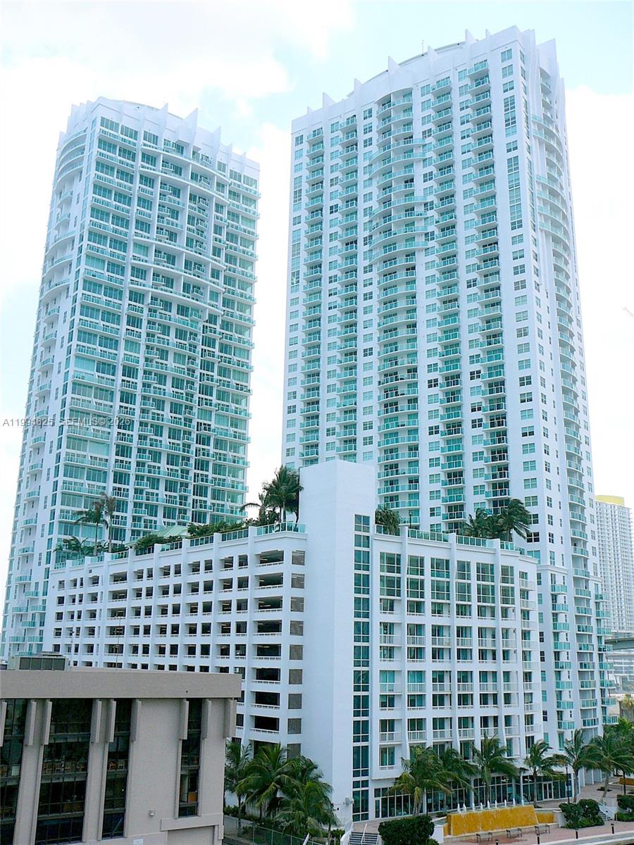 41 Southeast 5th Street, Unit 1517 Miami, FL 33131 - Photo 1 of 62 a view of a tall building