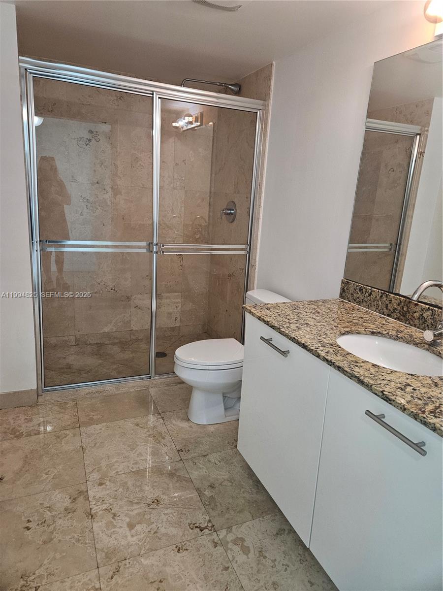 41 Southeast 5th Street, Unit 1517 Miami, FL 33131 - Photo 48 of 62