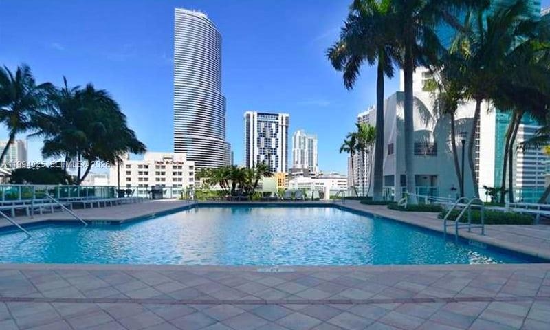 41 Southeast 5th Street, Unit 1517 Miami, FL 33131 - Photo 9 of 62