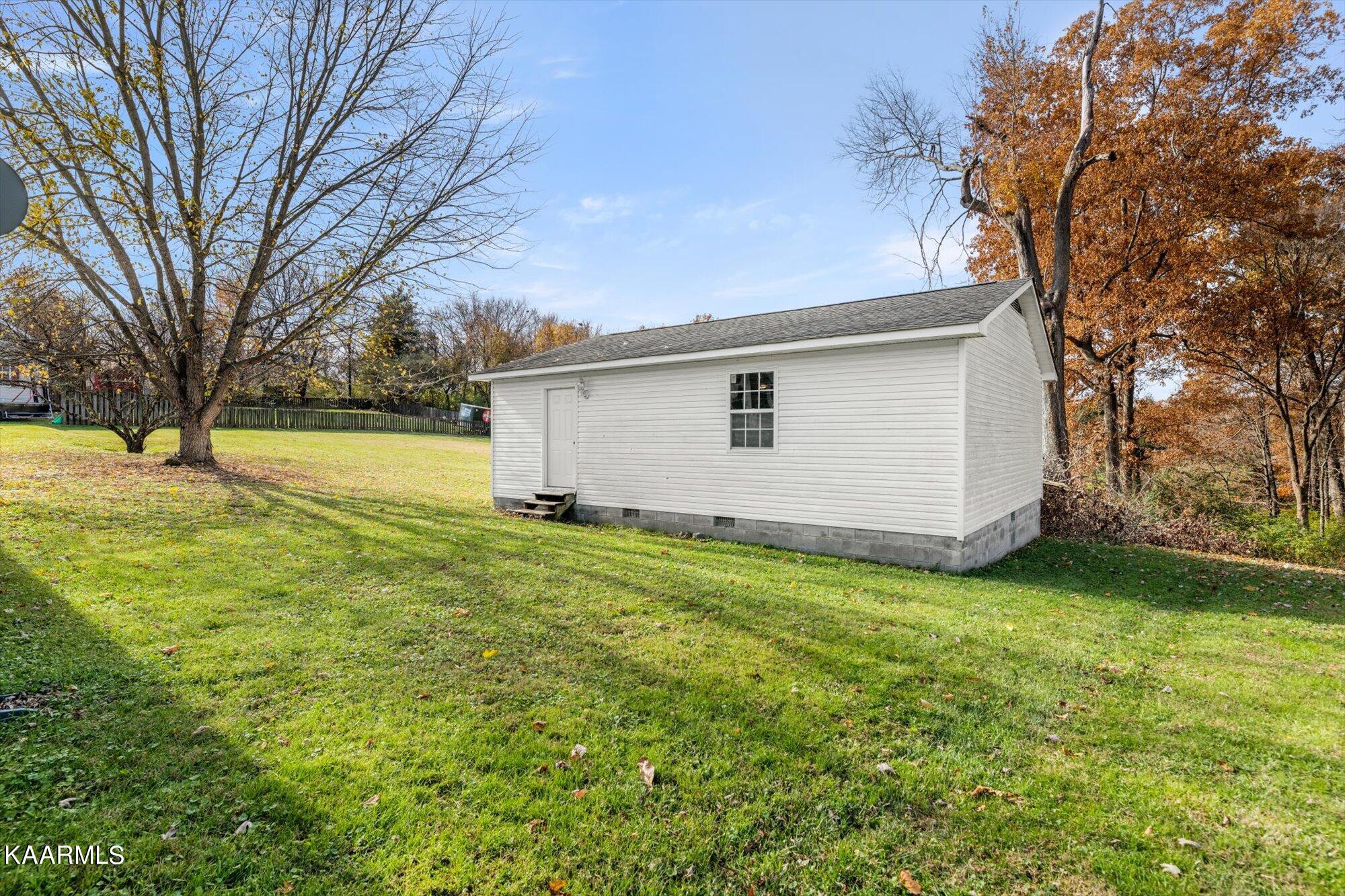 2059 Cecil Johnson Road Northwest Knoxville, TN 37921 - Photo 17 of 21 17-2059-Cecil-Johnson-Rd-NW-Knoxville-TN