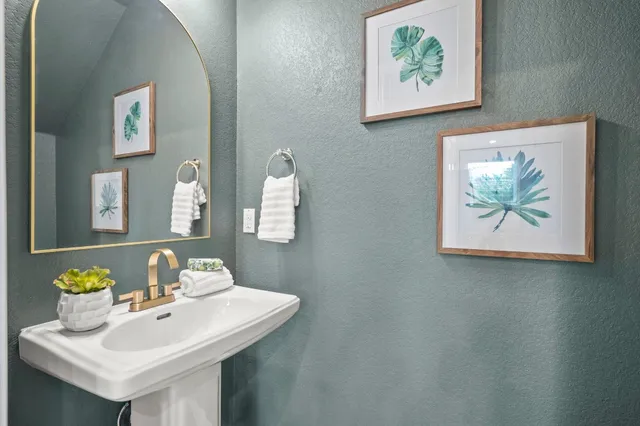 $2,000 | 9015 Cattle Baron Path, Unit 2005, Austin, TX 78747