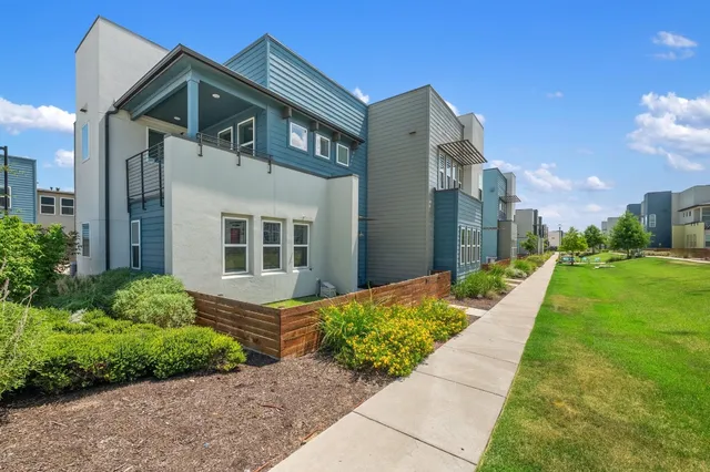 $2,000 | 9015 Cattle Baron Path, Unit 2005, Austin, TX 78747