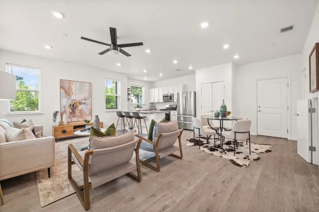 $2,000 | 9015 Cattle Baron Path, Unit 2005, Austin, TX 78747