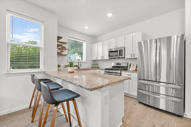 $2,000 | 9015 Cattle Baron Path, Unit 2005, Austin, TX 78747