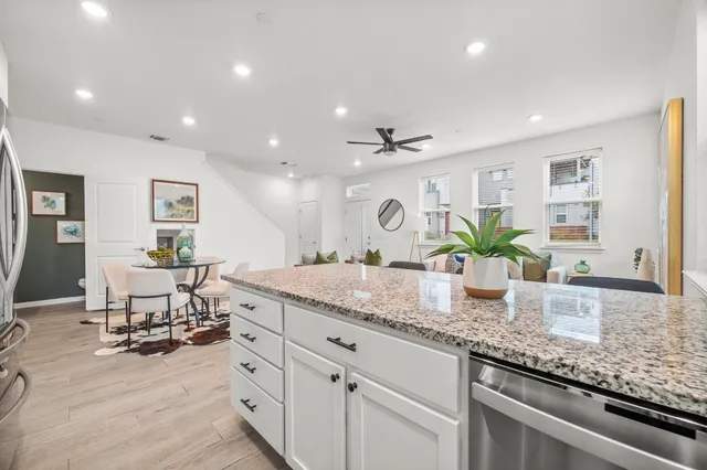 $2,000 | 9015 Cattle Baron Path, Unit 2005, Austin, TX 78747