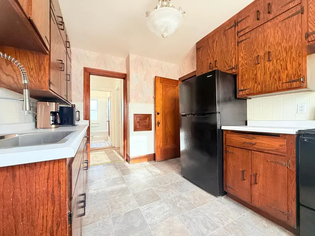 $325,000 | 3800 North 6th Street, Minneapolis, MN 55412