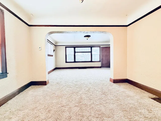 $325,000 | 3800 North 6th Street, Minneapolis, MN 55412