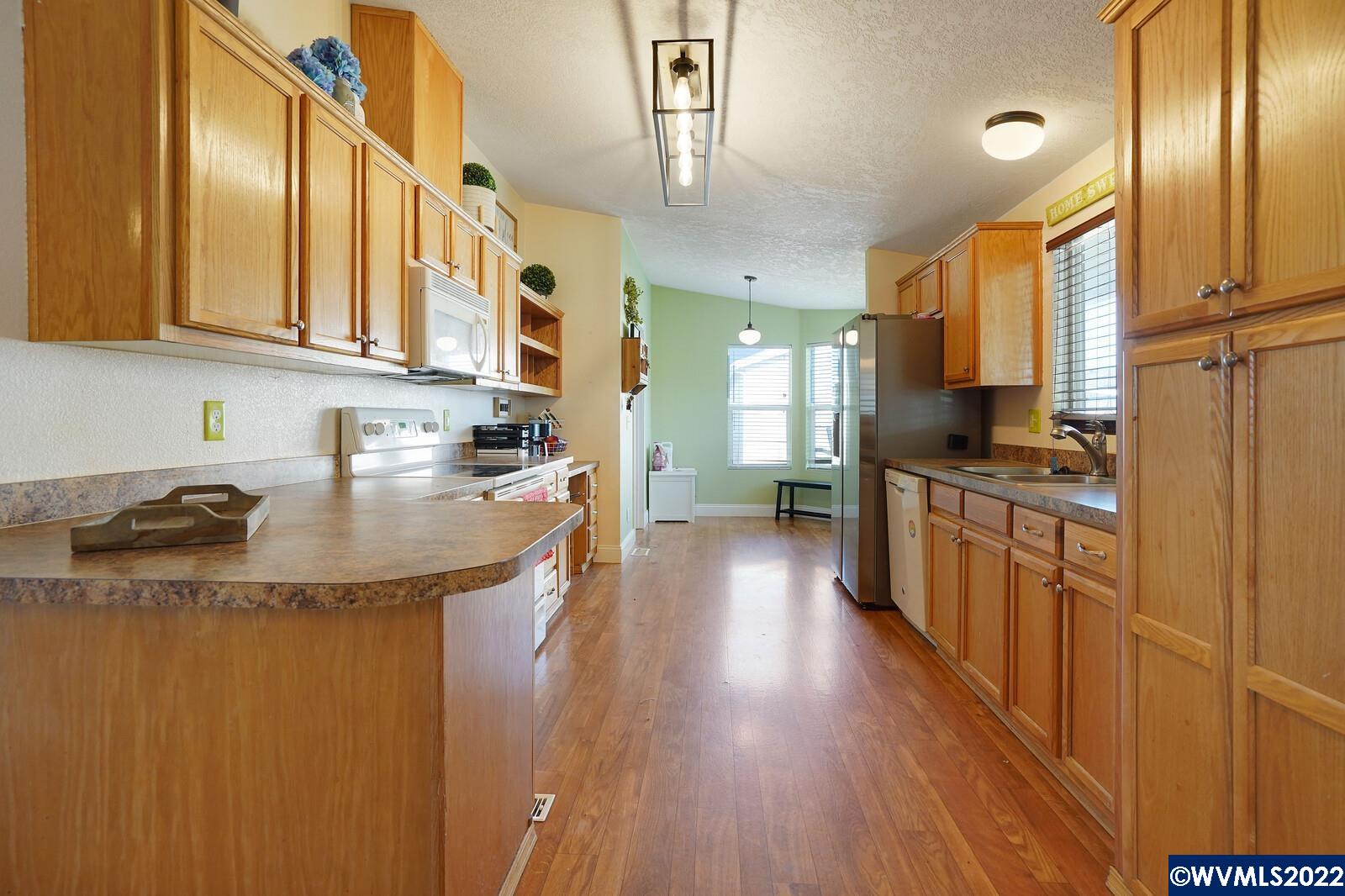 3358 Turner Road Southeast, Unit 3358 Salem, OR 97302 - Photo 12 of 36 Gallery Image 12