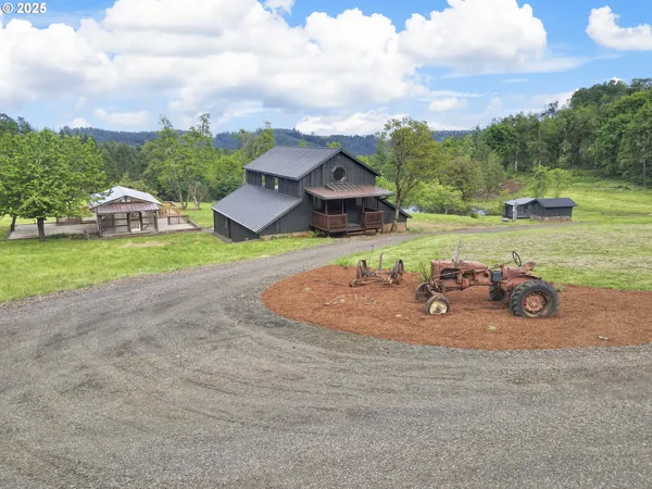 $3,999,900 | 11890 Dupee Valley Road, Sheridan, OR 97378