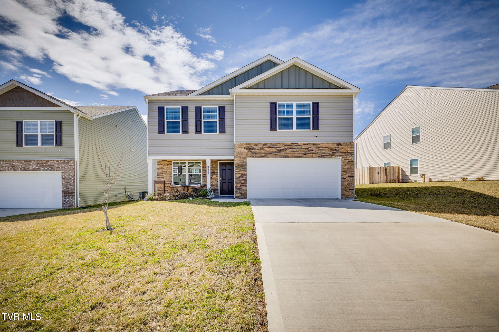 1207 Cherry Grove Greeneville, TN 37745 - Photo 1 of 35 001