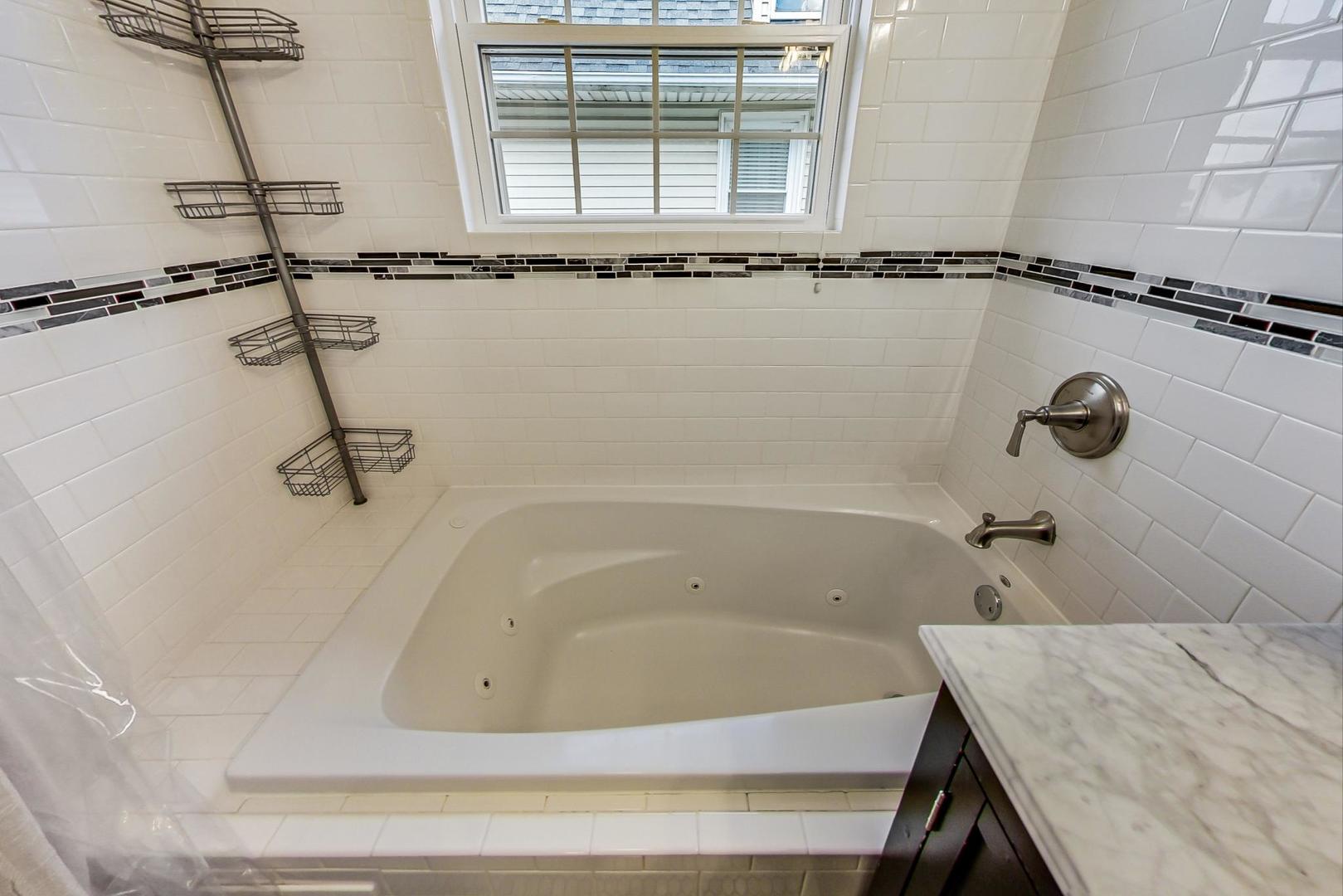 4048 North Kostner Avenue Chicago, IL 60641 - Photo 17 of 46