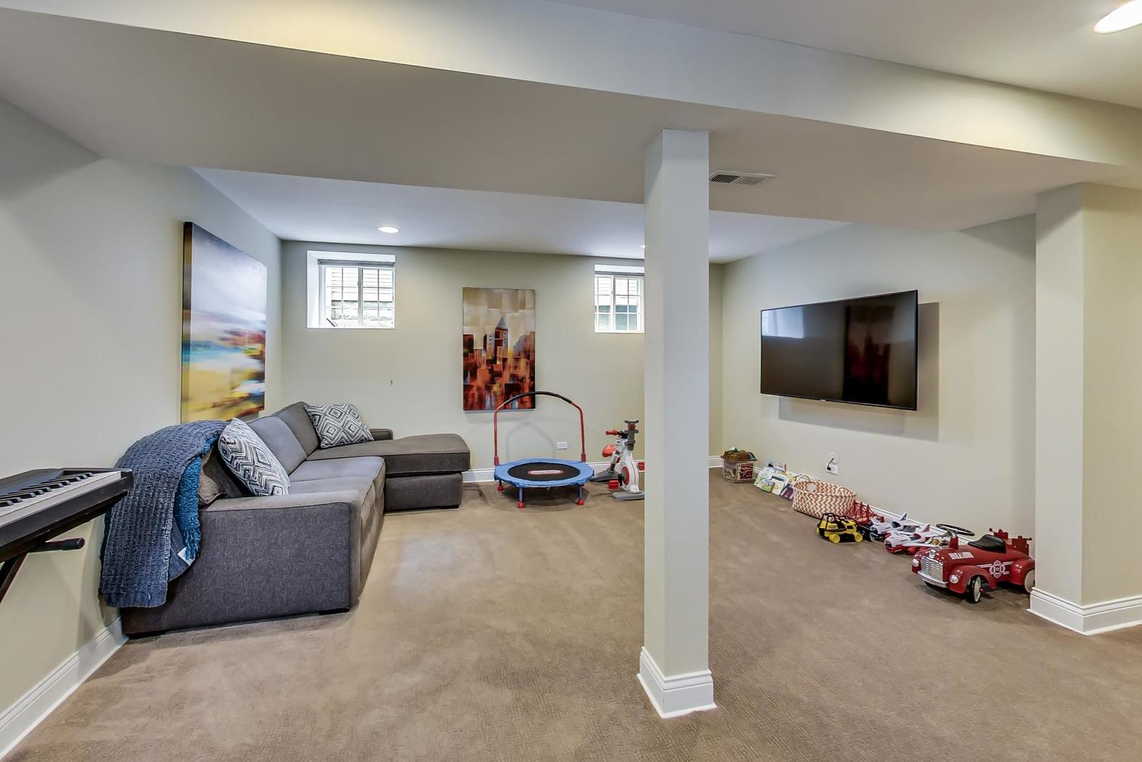 4048 North Kostner Avenue Chicago, IL 60641 - Photo 34 of 46