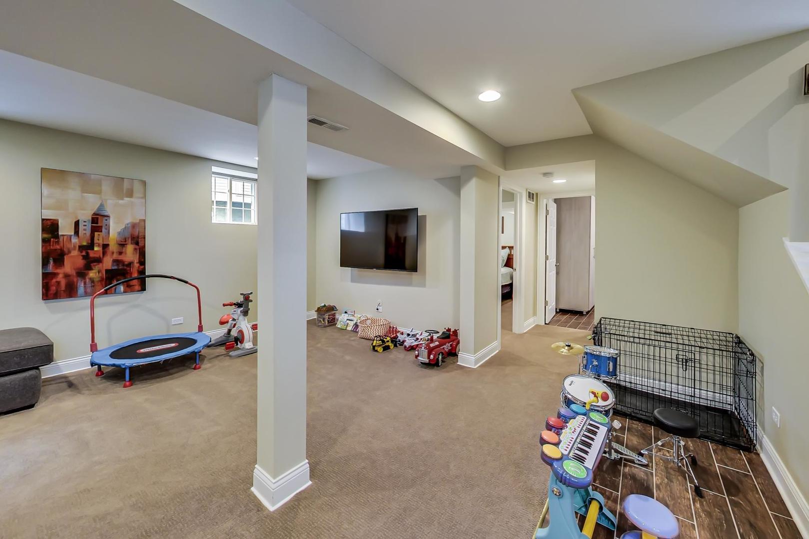 4048 North Kostner Avenue Chicago, IL 60641 - Photo 35 of 46