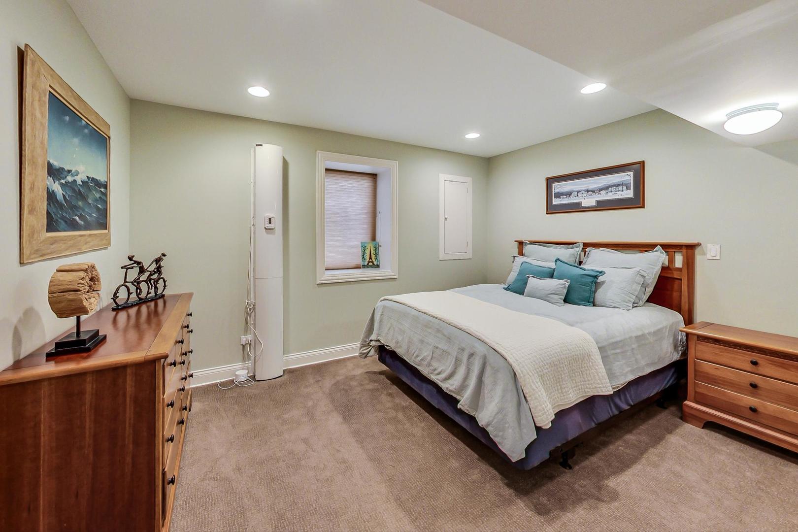 4048 North Kostner Avenue Chicago, IL 60641 - Photo 38 of 46