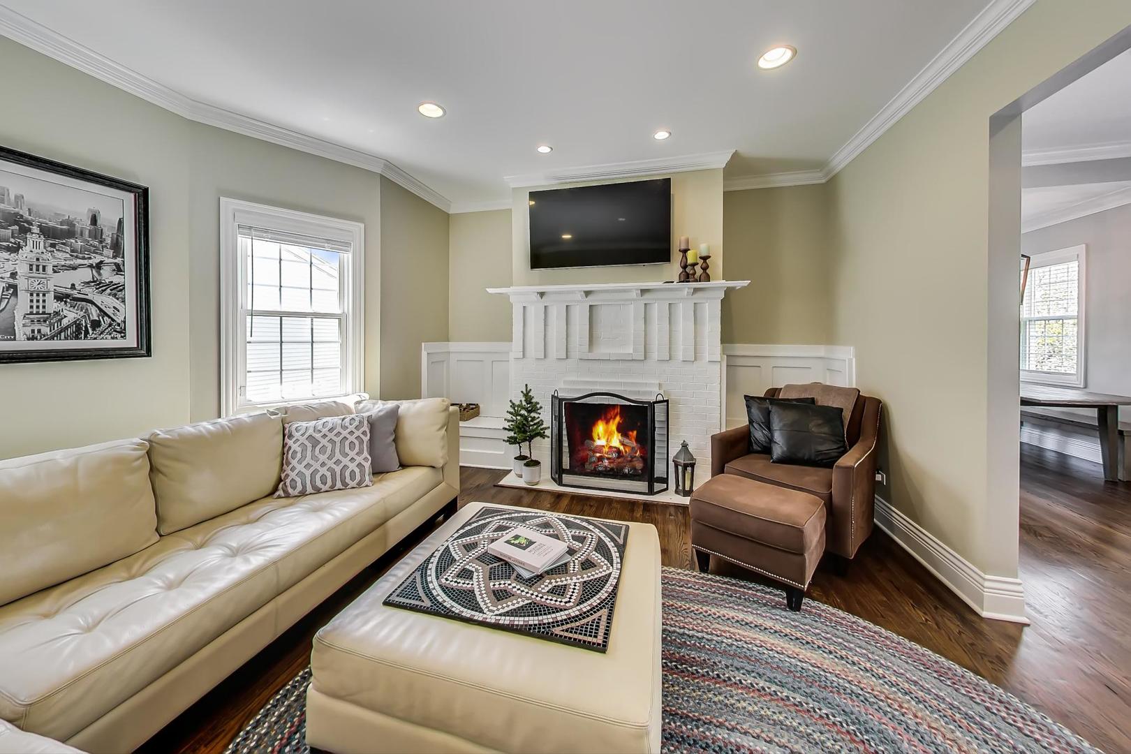 4048 North Kostner Avenue Chicago, IL 60641 - Photo 9 of 46