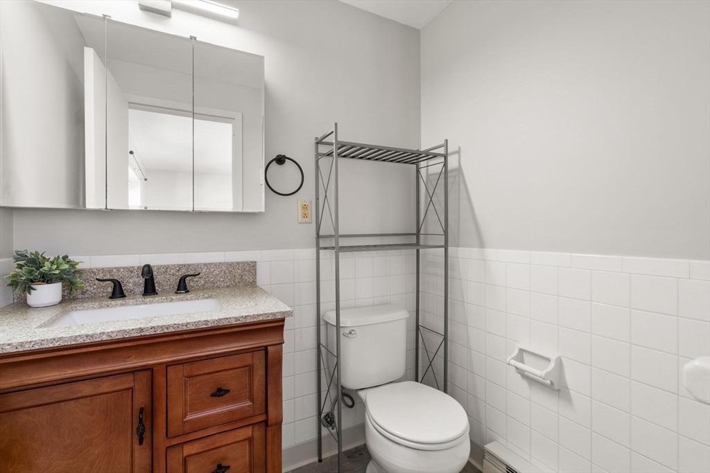 1321 Worcester Road, Unit 610 Framingham, MA 01701 - Photo 18 of 26