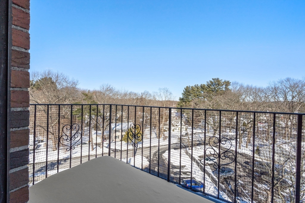 1321 Worcester Road, Unit 610 Framingham, MA 01701 - Photo 22 of 26