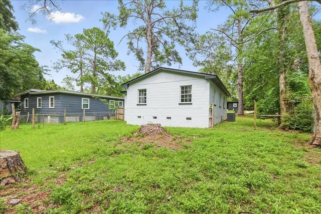$140,000 | 2034 Hillsborough Street, Tallahassee, FL 32310