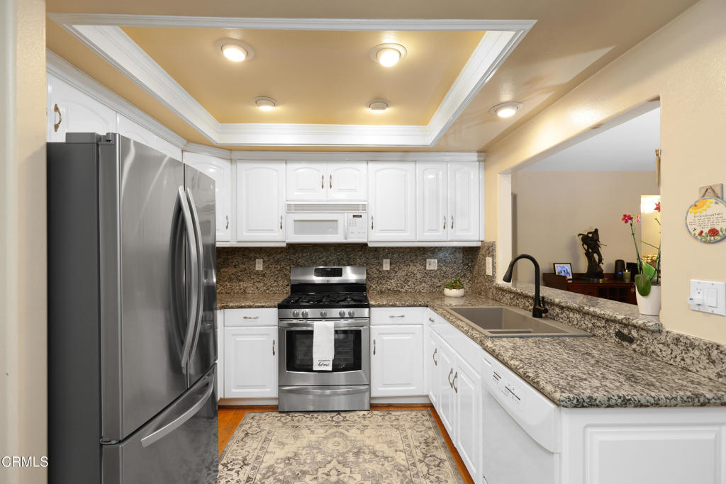 2050 Fallingleaf Circle Brea, CA 92821 - Photo 17 of 52