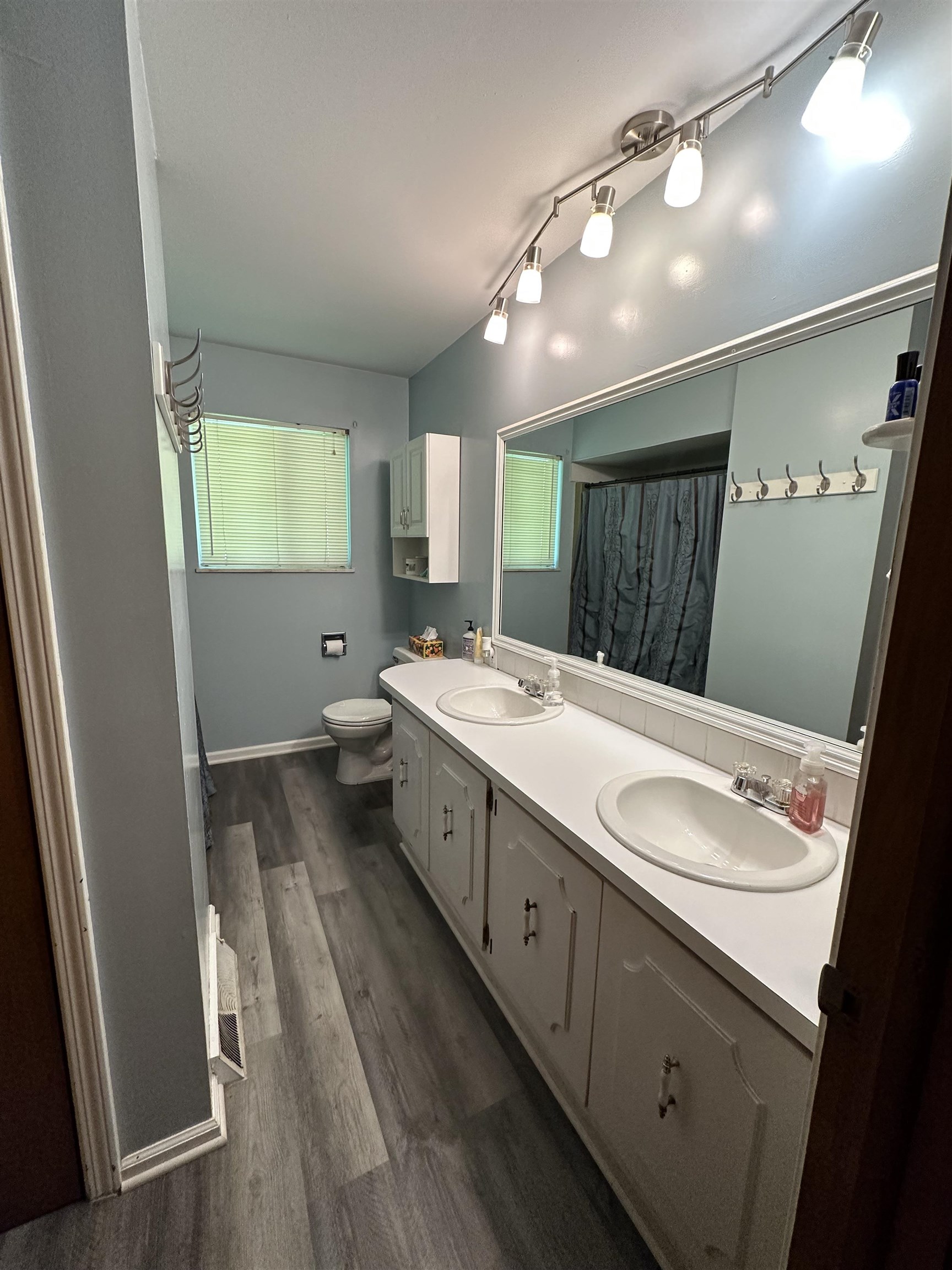 450 North Bay-Mid County Line Road Linwood, MI 48634 - Photo 13 of 33