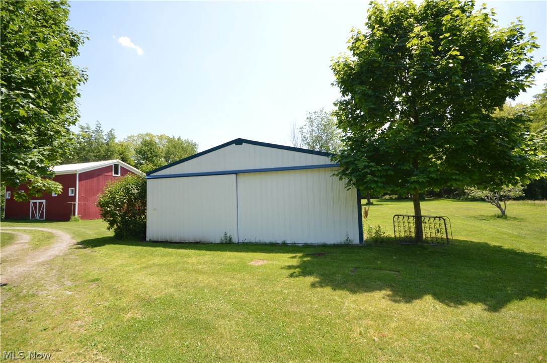 5964 South Ridge Road Madison, OH 44057 - Photo 23 of 27 Outbuilding