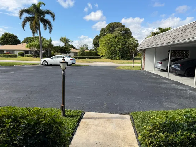 $299,000 | 340 Orange Tree Drive, Unit 1, Atlantis, FL 33462