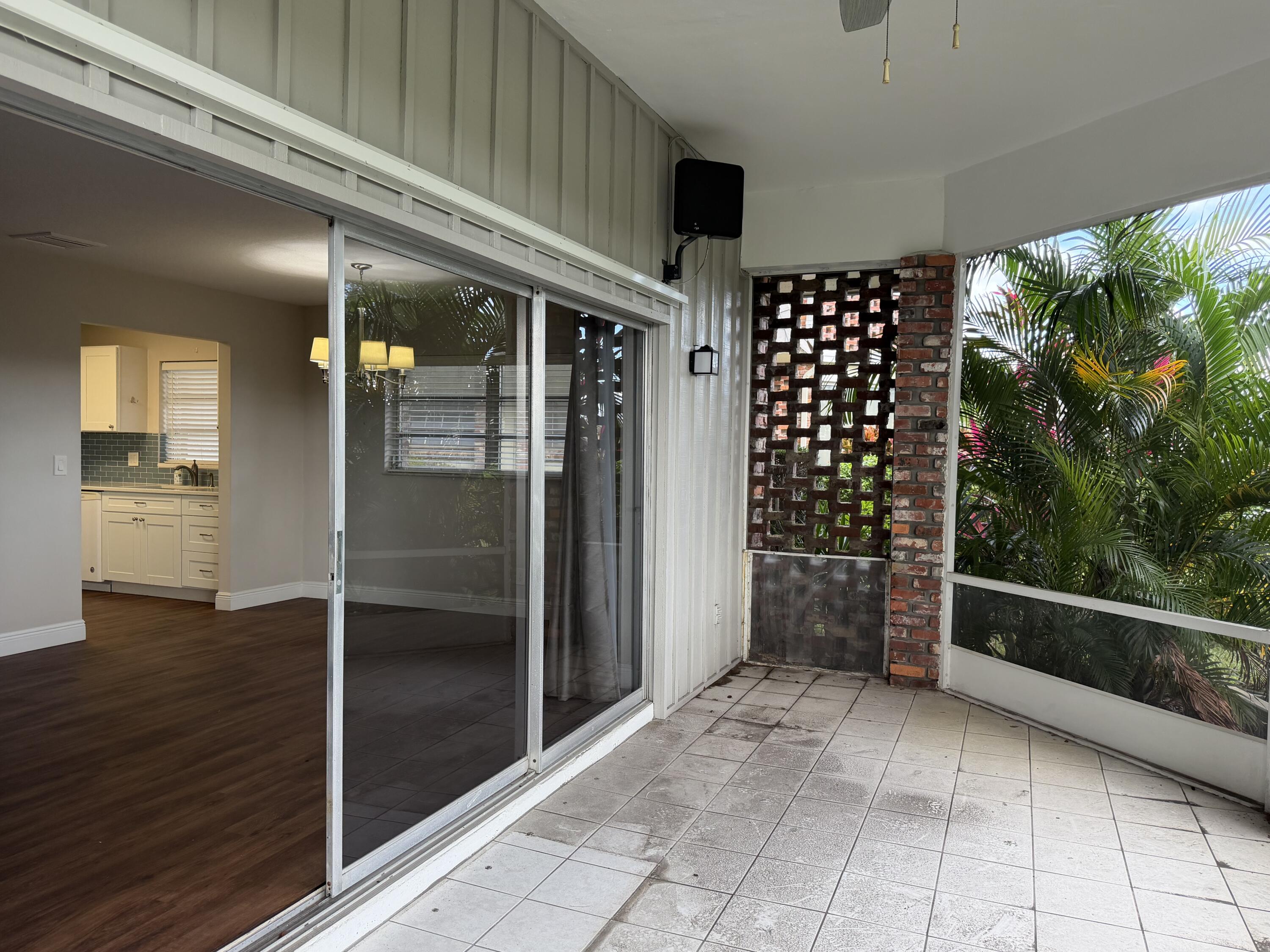 340 Orange Tree Drive, Unit 1 Atlantis, FL 33462 - Photo 7 of 23