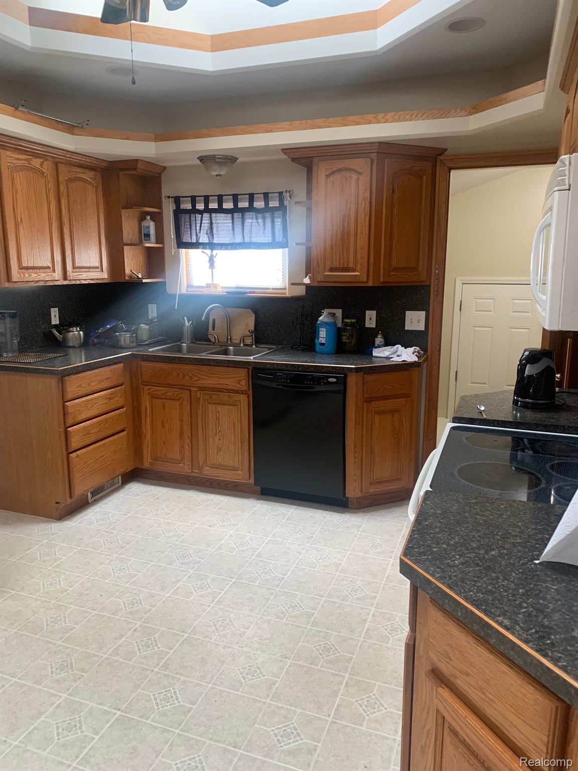 5209 Flushing Road Flushing, MI 48433 - Photo 4 of 17 Gallery Image 4