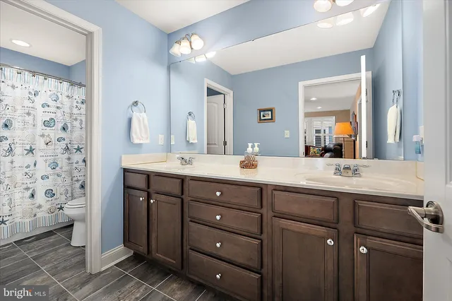 $865,000 | 26140 Crosswinds Landing, Selbyville, DE 19975