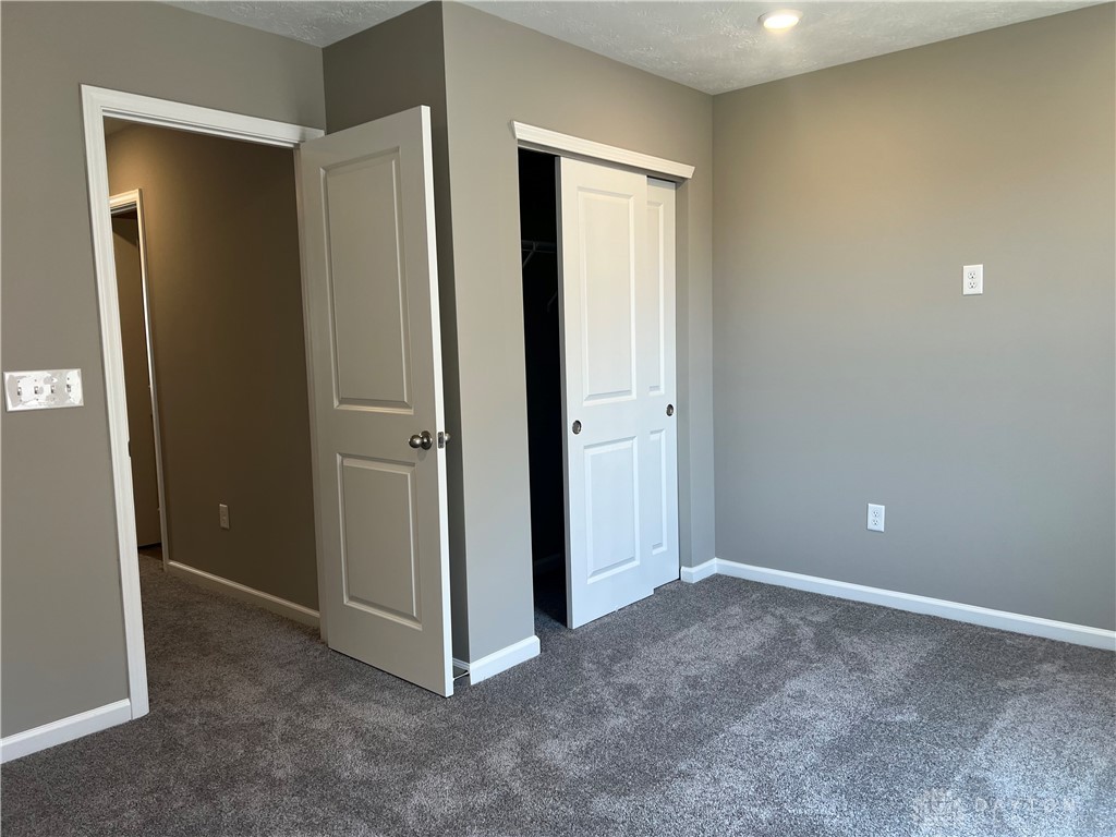2017 Ivy Road Clayton, OH 45315 - Photo 9 of 11 Gallery Image 9