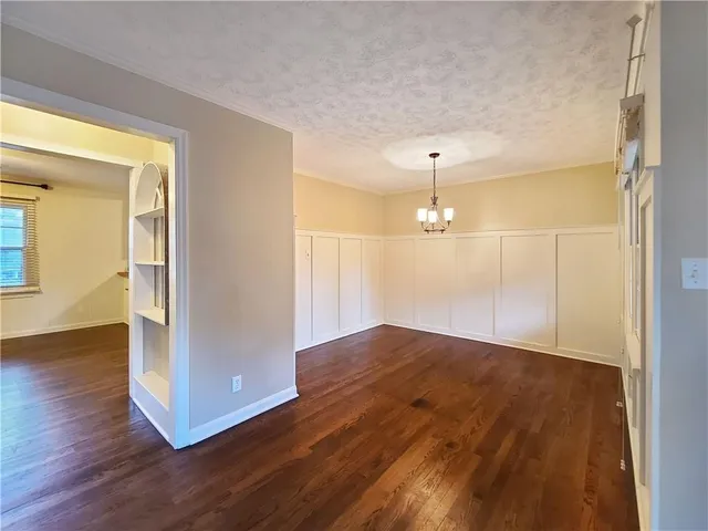 $2,400 | 2172 Pawnee Drive Southeast, Marietta, GA 30067