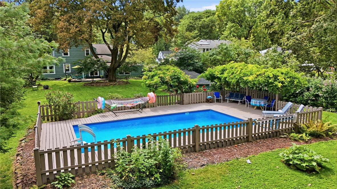82 Rye Road Greece, NY 14626 - Photo 3 of 49 Gallery Image 3